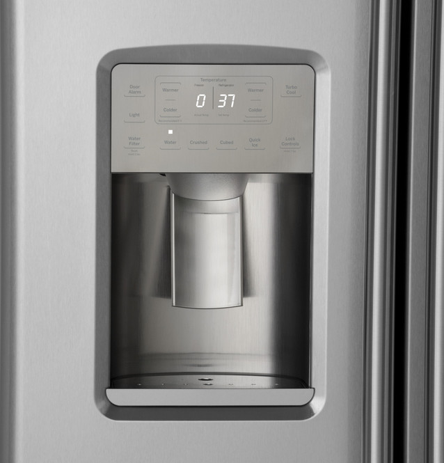 CAFÉ™ 21.9 Cu. Ft. Counter-Depth Side-By-Side Refrigerator 4